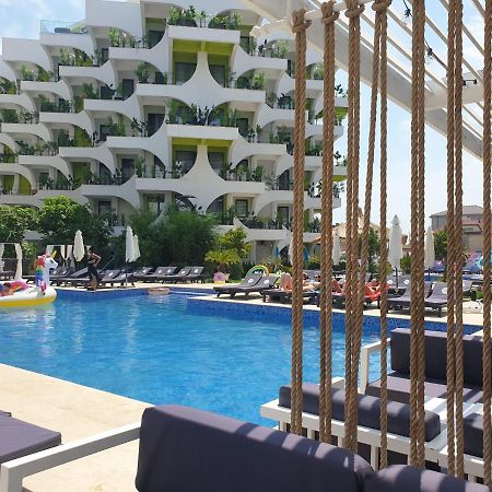 Apartmán Matisse Mamaia Nord Năvodari Exteriér fotografie